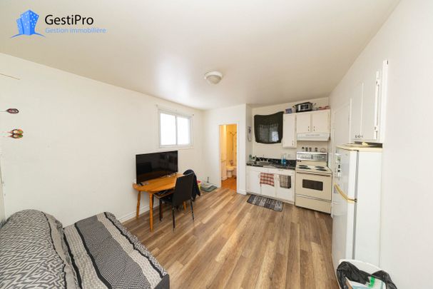 1835 Maufils - Photo 1