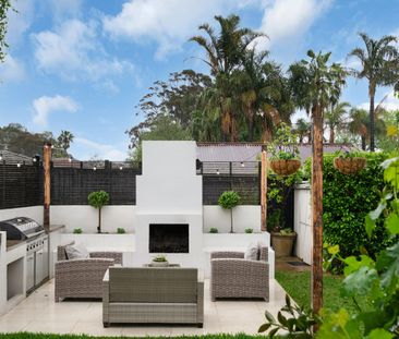 ART DECO ELEGANCE WITH A FRENCH TOUCH - Photo 1