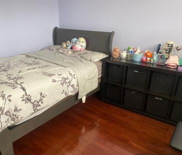 For Lease - 19 Hummingbird Drive Unit# Main & 2nd Flr, Toronto, Ont... - Photo 5