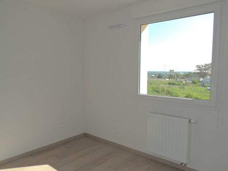 Location Appartement 2 pièces 46m² CLERMONT FERRAND 63000 - Photo 2