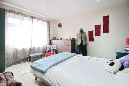 2 bedroom property to rent - Photo 4