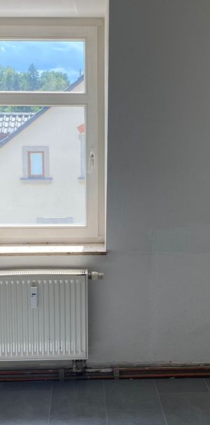 - 3 - Raumwohnung und Aussenstellplatz in Pirna, ALLES NEU, Erstbezug - Photo 1