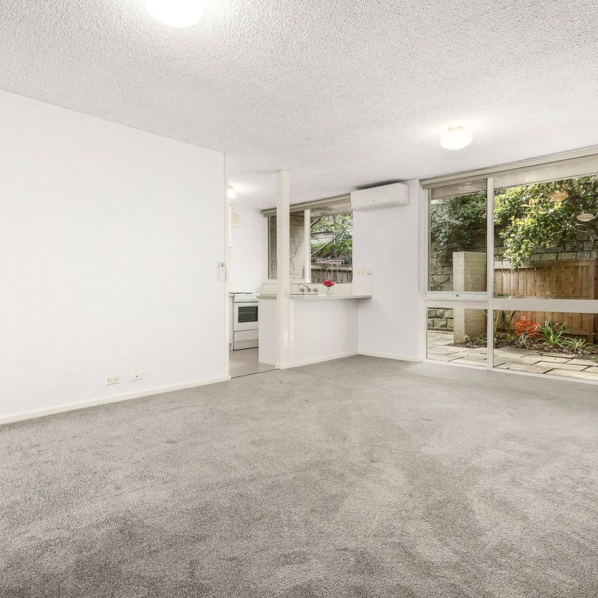 11/217A Highfield Road, Camberwell VIC 3124 - Photo 1