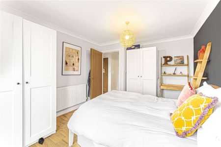 Beautiful one bedroom apartment with outside space. - Photo 5