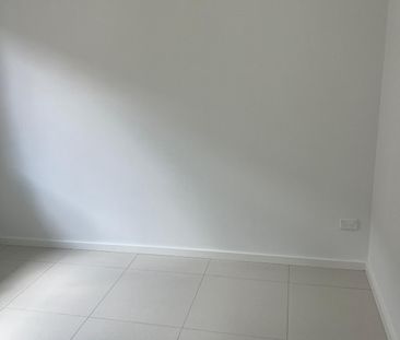 In a Prime Location in Sefton. - Photo 6