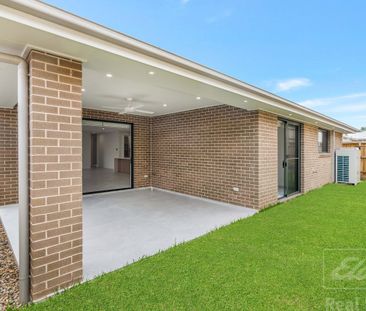 Luxurious 5-Bedroom Home for Lease! - Photo 6