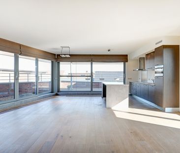 Prachtige penthouse met terras midden in het centrum - Photo 6