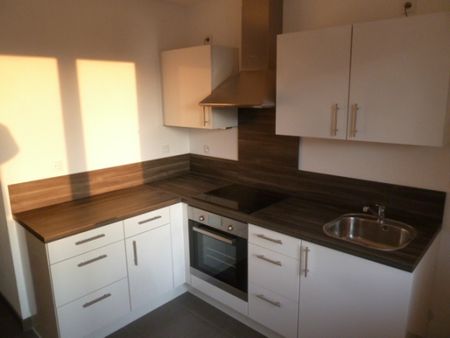 Location Appartement 2 pièces 45m² - Photo 2