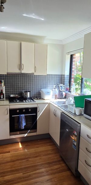 Marrickville - Photo 1