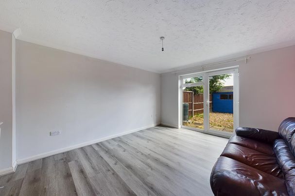 2 bedroom house to rent - Photo 1