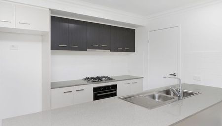 A Complete & Modern Pimpama Home - Photo 2