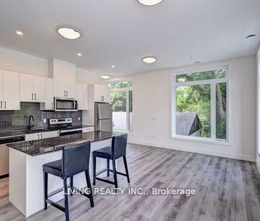 For Lease - 103 Roger Street Unit# 102, Waterloo, Ontario - Photo 2