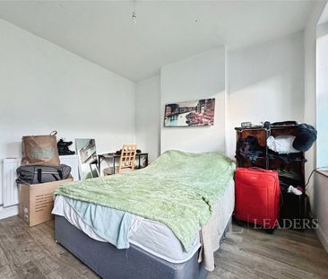 3 bedroom house to rent Churchill Road, Norwich, Norfolk, NR3 - Photo 2