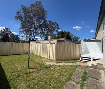 THREE BEDROOM HOME - Photo 5