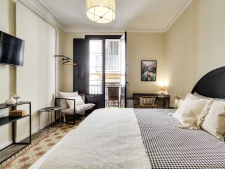 Carrer de les Heures, Barcelona, Catalonia 08002 - Foto 2