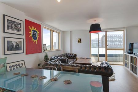 2 bedroom flat to rent - Photo 2