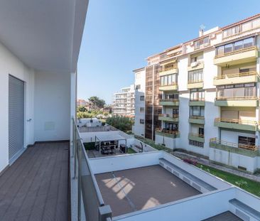 2 Bedroom Apartment, Cascais - Photo 5