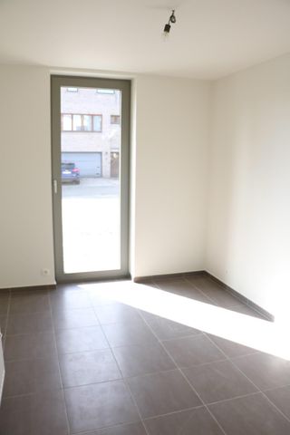 Gelijkvloers nieuwbouwappartement met twee slaapkamers - Photo 5