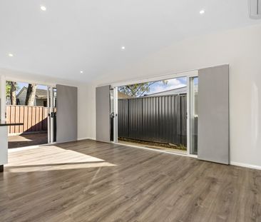 Ultra Modern, Spacious Granny Flat - Photo 6