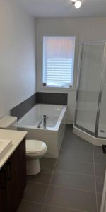 Ste-Anne-des-Plaines Grand 4 1/2 Neuf - Photo 4