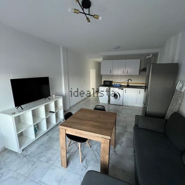 Alquiler de piso en Urbanización los delfines, 1 - Foto 1