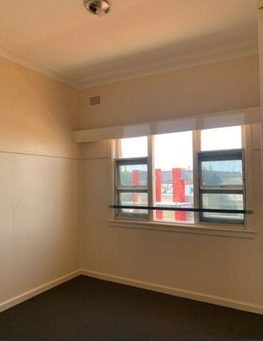 Centrally Located Unit - Photo 2