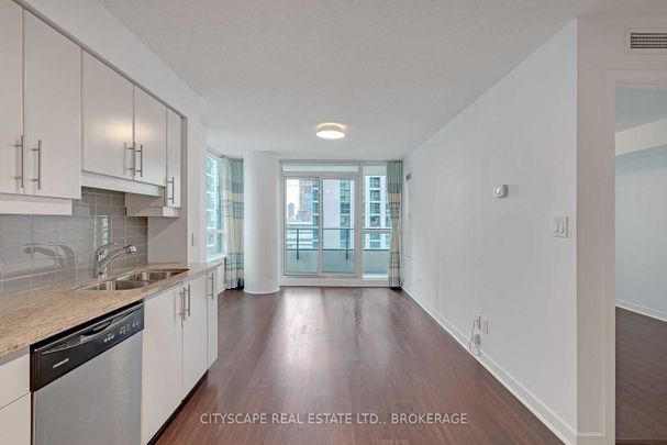 For Lease - 33 Bay Street Unit# 1006, Toronto, Ontario - Photo 1