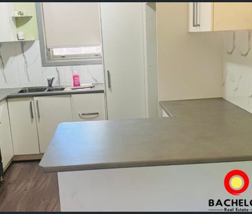 Just move in and enjoy! - Photo 1