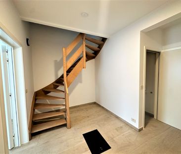 Woning met 3 slaapkamers en kantoor/praktijkruimte - Photo 6