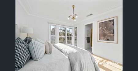 Spacious Family Home in Prime Castle Hill Location | Walk to Metro & Castle Towers - Photo 3