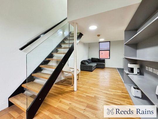 2 bedroom terraced house to rent - Photo 1