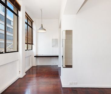 Unfurnished Open Plan One Bedroom Apartment - Photo 4