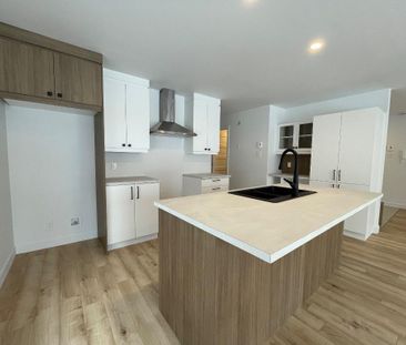 Appartement style condo 41/2 troisième étage - Photo 2