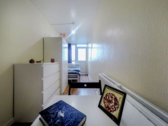 Room in a Shared House, Gilby House, E9 - Photo 1