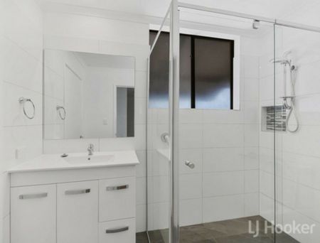 4/205 Zillmere Road, Zillmere QLD, Belconnen - Photo 5