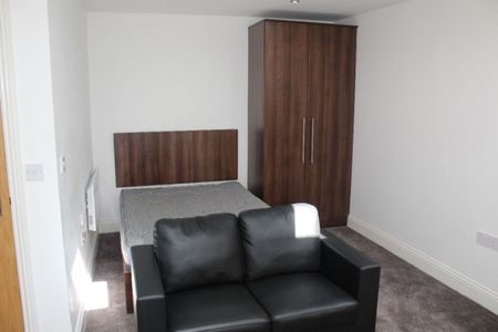 2-4, Shaw Street, Flat 6, PRESTON, Lancashire PR1 1UB - Photo 2