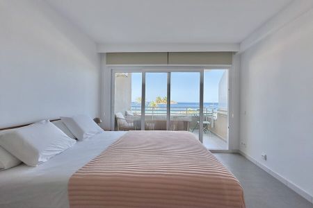 Magaluf, Southwest - Photo 3