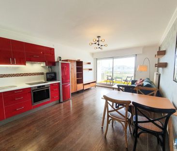 Location Appartement 2 pièces 43m² COURBEVOIE 92400 - Photo 1