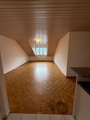 Appartement de 4 pièces au 3ème étage / 1ER LOYER OFFERT - Photo 2