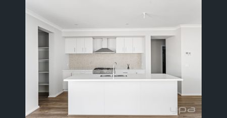 Well-Appointed Living in a Growing Fraser Rise Pocket - Photo 4