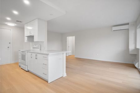 For Lease - 329 The West Mall N/A Unit# 104, Toronto, Ontario - Photo 5