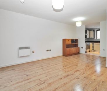 Lord Street, Watford, Hertfordshire, WD17 - Photo 2