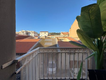 Location Appartement 2 pièces 33m² SETE 34200 - Photo 4