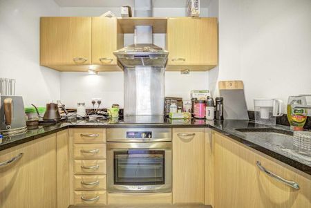 1 bedroom flat to rent - Photo 3