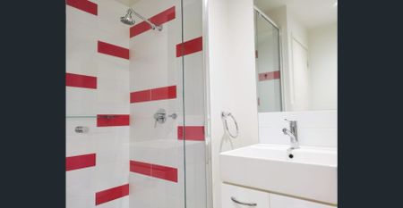 Great location& Fully furnished in Box Hill - Photo 5