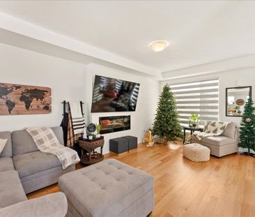 For Lease - 25 Lake Trail Way, Whitby, Ontario - Photo 5