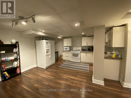 #Lower - 43 Tomlin Crescent – Richmond Hill, Ontario - Photo 2