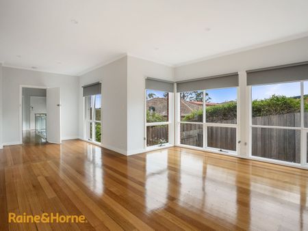 1 Woolton Place, Sandy Bay, TAS 7005 - Photo 5