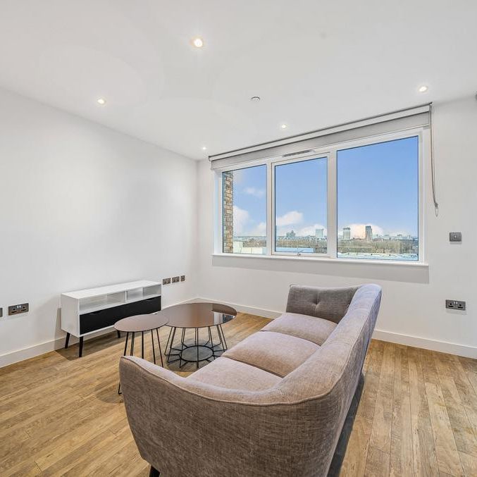 Studio to rent - Photo 1