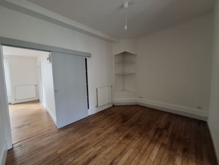 Location Appartement 2 pièces 50m² VICHY 03200 - Photo 2